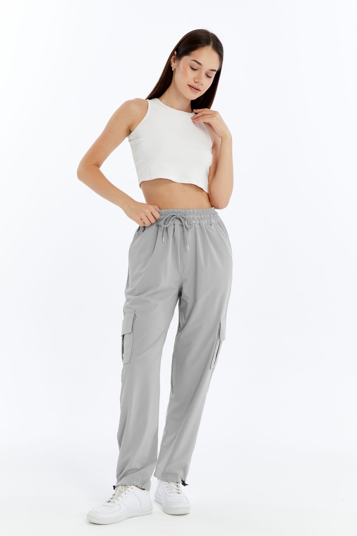 7 Kadın Oversize Paraşüt Kumaş Kargo Cep Pantolon - Gri - Görsel 1