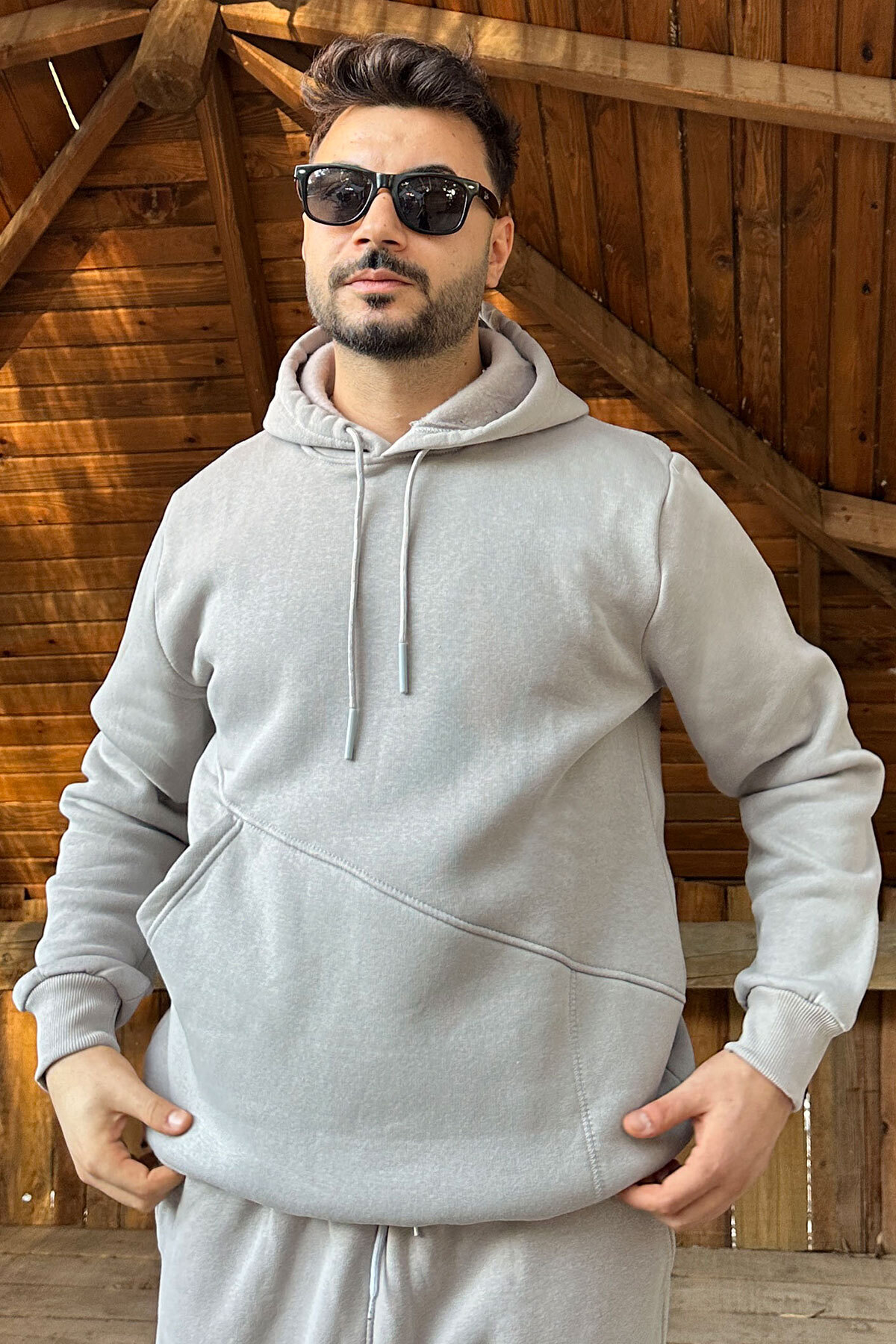 trendyol_image_1 (3) HodiesWinter Kesik Cepli Kapüşonlu Sweatshirt - Taş - Görsel 1