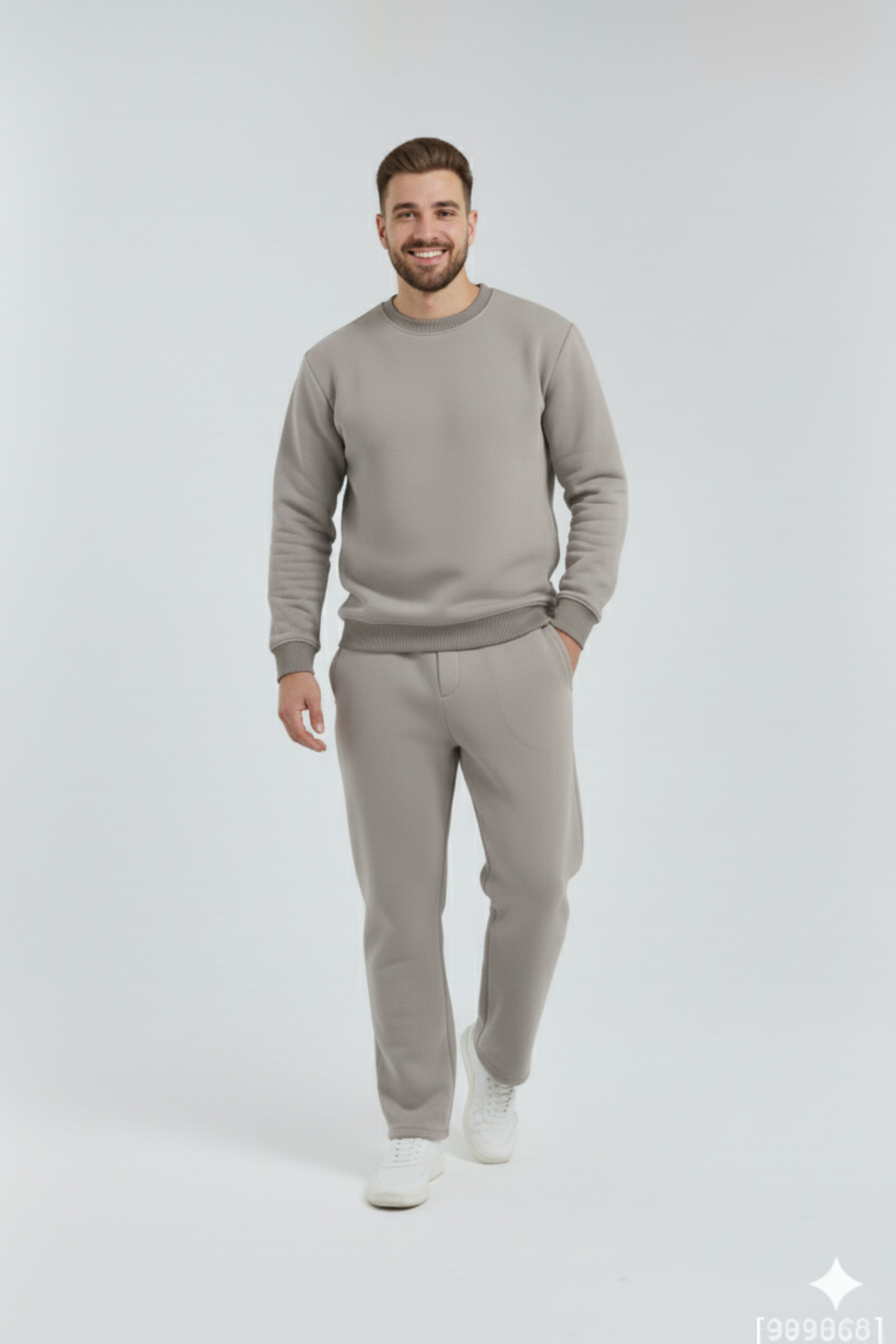trendyol_image_1 (3) Bisiklet Yaka Baggy Eşofman Takımı - Taş - Görsel 1